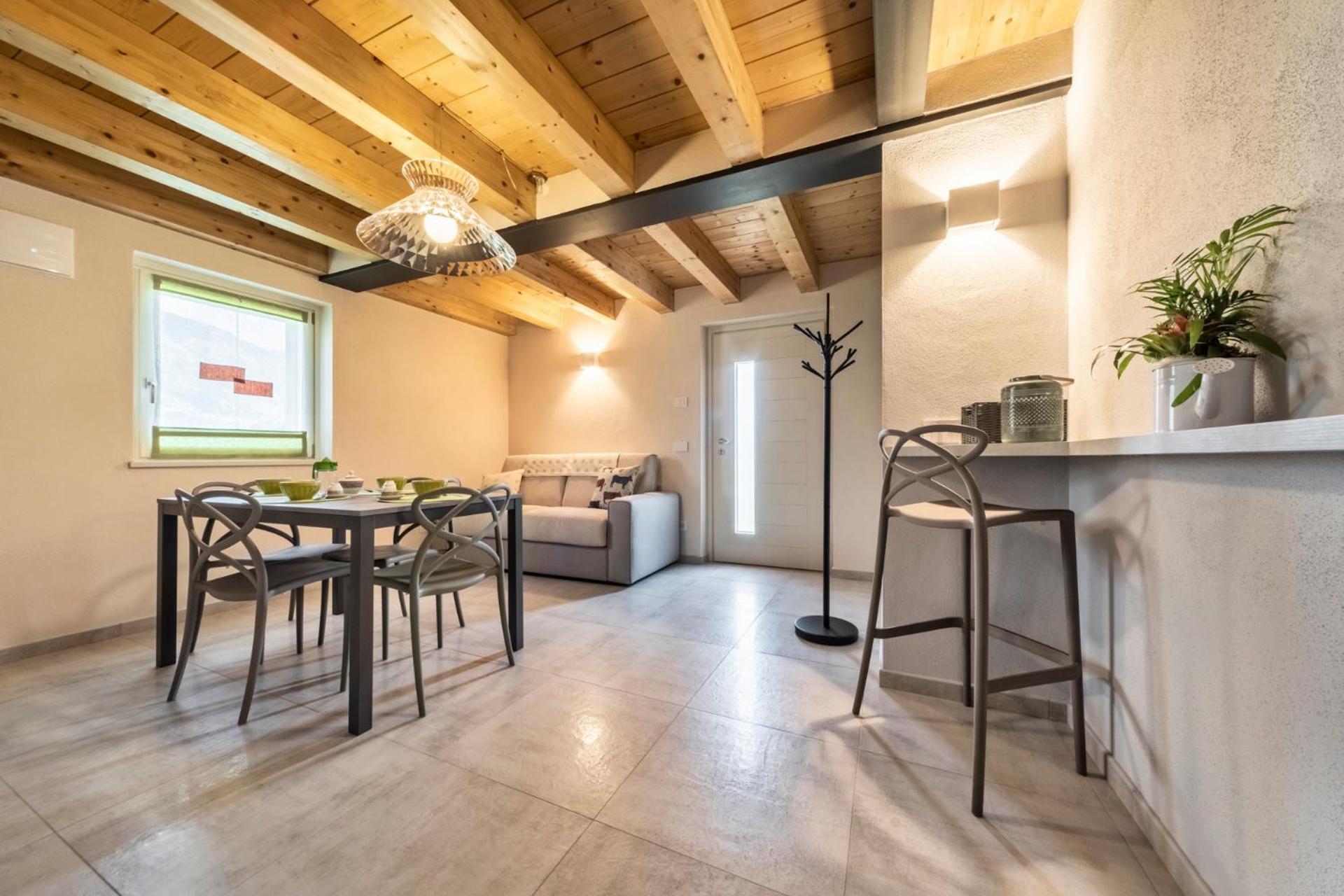 Maison Duc * Jovencan